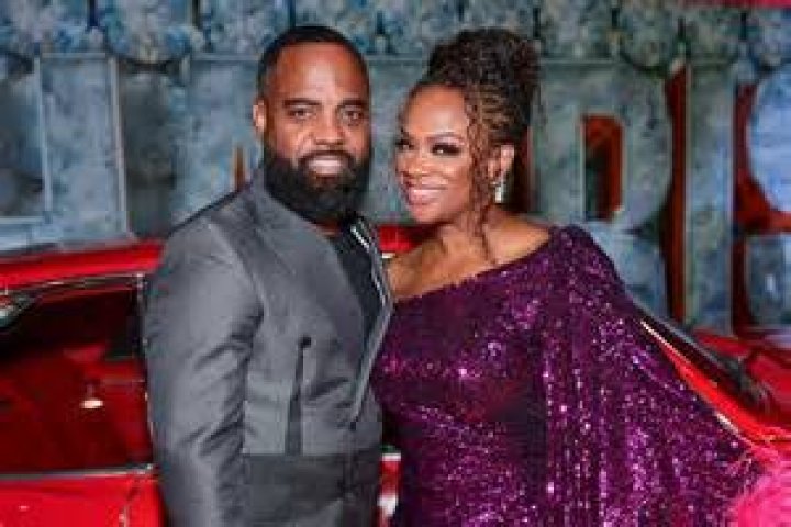 Kandi Burruss Height, Weight, Measurements, Bra Size, Shoe Size